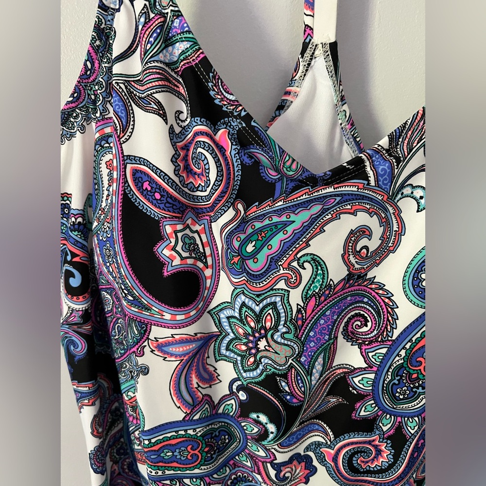 Island Escape Vibrant Paisley Tankini ~ 12 - Picture 3 of 4